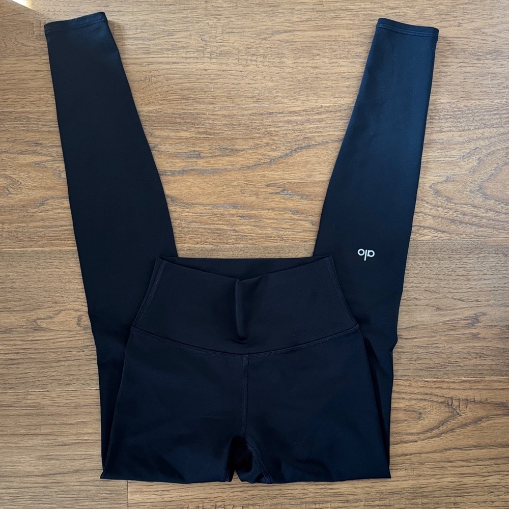 ALO Yoga Midnight Black Leggings